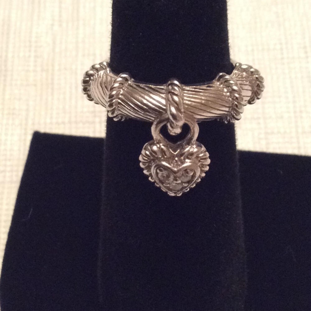 JUDITH RIPKA Sterling Dangle Heart Ring Size 5